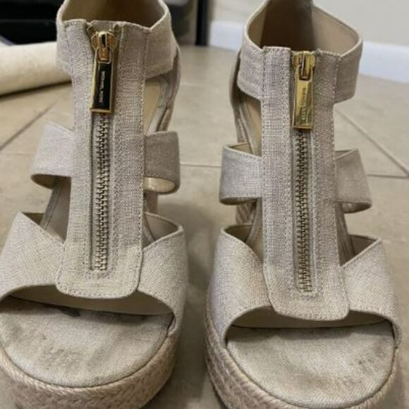 Michael Kors Damita Linen Wedge Sandal Sz 10 Pale Gold - Picture 5 of 6